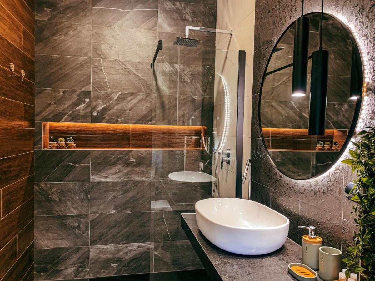 ريجّو إيميليا B&B Salus Civico 23 المظهر الخارجي الصورة